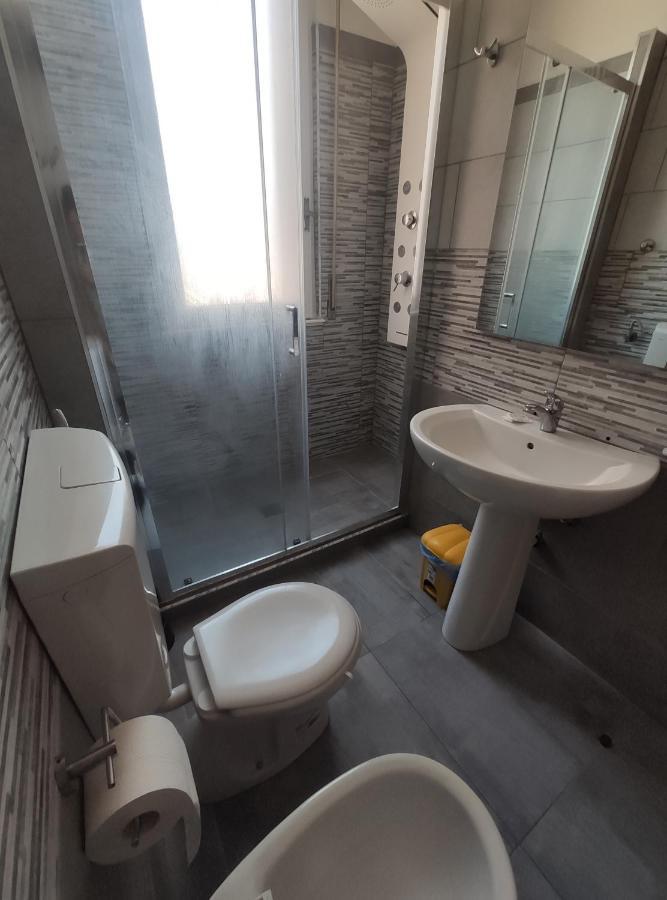 Appartamento C&Y Torelli 1 Novara Exterior foto