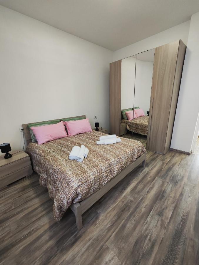 Appartamento C&Y Torelli 1 Novara Exterior foto